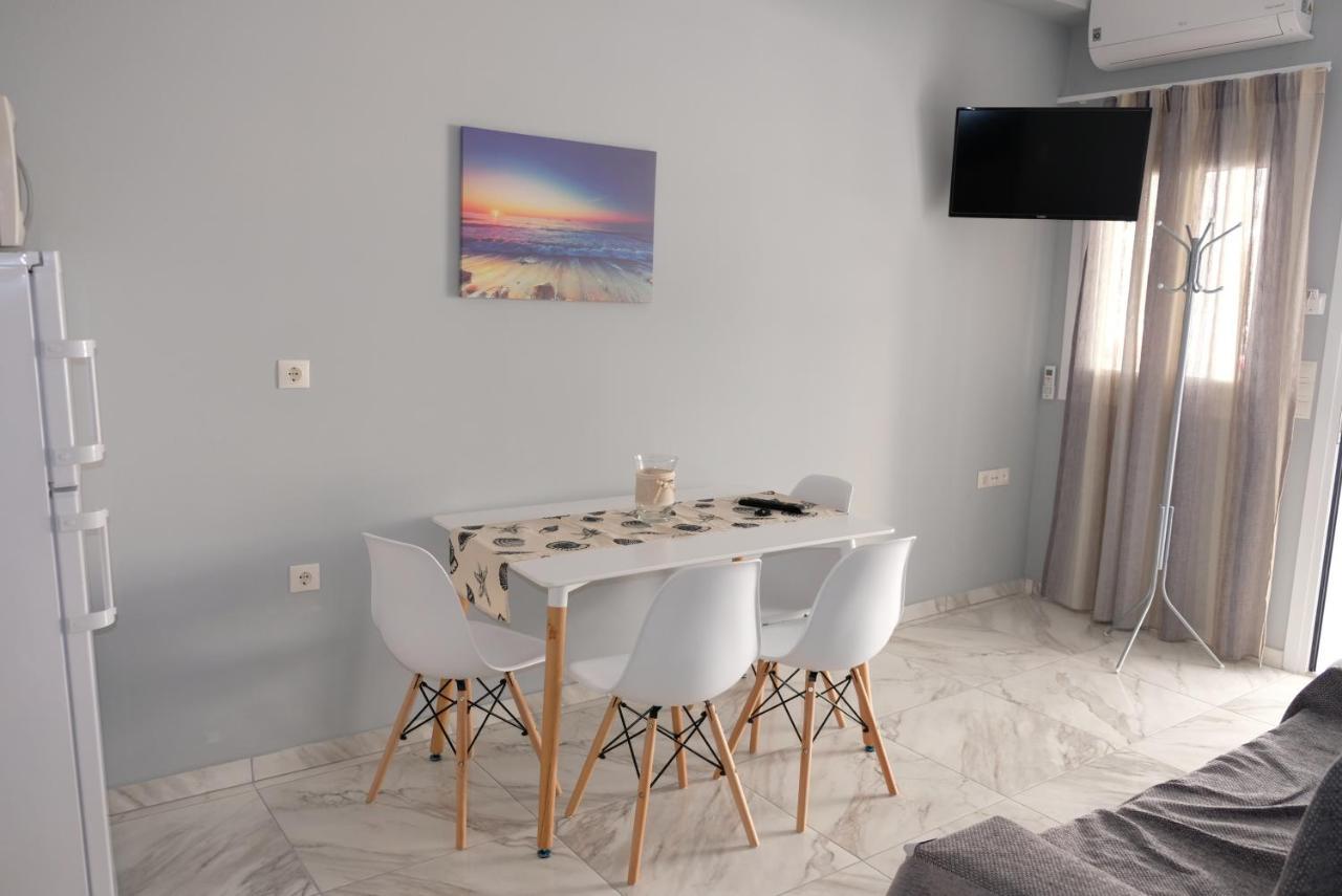 Bright & Comfy Apartments Near The Beach Città di Kos Esterno foto